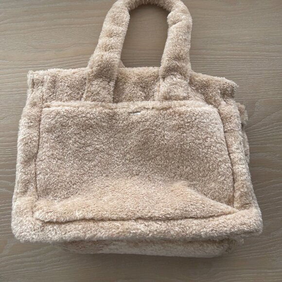 Vince Camuto Orla Faux Shearling Tote - Picture 6 of 6